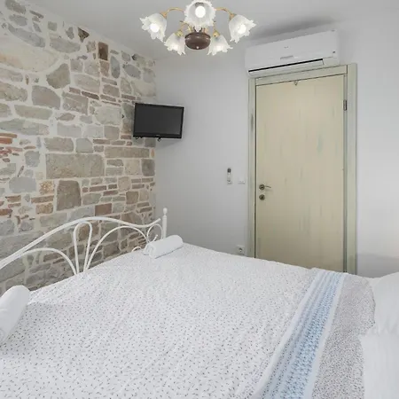 Holiday home 4 Bedroom Amazing In Porec